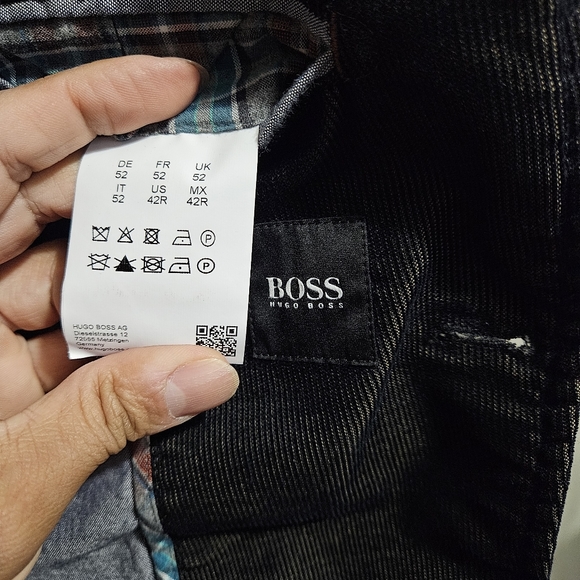 Hugo boss jacket - Picture 3 of 3